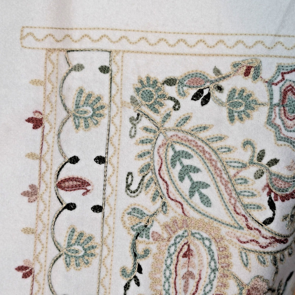 La Seine White Pashmina Shawl Wrap Gold Green Embroidery Fringe 78"x28" Holiday - Picture 8 of 14